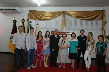 Foto - Lançamento do Carimbo Postal - Cinquentenário de Pejuçara