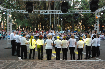 Foto - Natal Iluminado de Pejuçara emociona público espectador