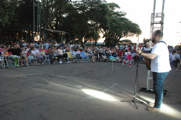 Foto - Natal Iluminado de Pejuçara emociona público espectador