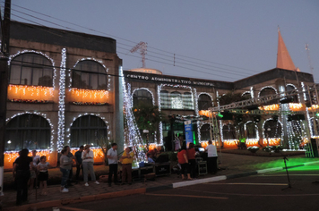 Foto - Natal Iluminado de Pejuçara emociona público espectador