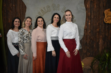 Foto - Noite Farroupilha movimenta comunidade escolar da EMEF Pejuçara