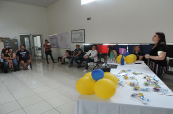 Foto - Núcleo de apoio a atenção básica faz amigo oculto no encerramento das atividades de 2020
