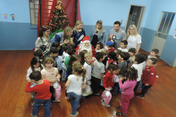 Foto - O Papai Noel já chegou na EMEI Maria Schuster