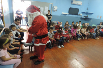 Foto - O Papai Noel já chegou na EMEI Maria Schuster