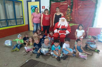 Foto - O Papai Noel já chegou na EMEI Maria Schuster