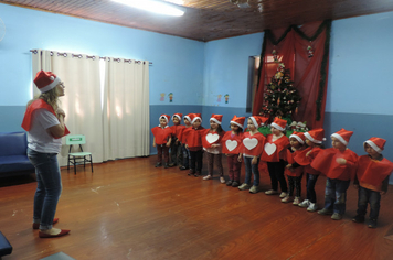 Foto - O Papai Noel já chegou na EMEI Maria Schuster