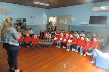 Foto - O Papai Noel já chegou na EMEI Maria Schuster