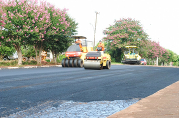 Foto - Obra de asfalto vai promover desenvolvimento e qualidade de vida em Pejuçara