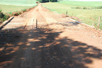 Foto - OBRAS EM LINHA DONATO