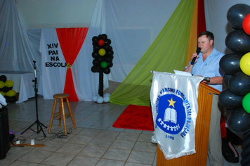 Foto - PAI NA ESCOLA