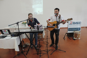 Foto - Palestra, Conhecimentos práticos da BNCC por meio da música abre Ano Letivo