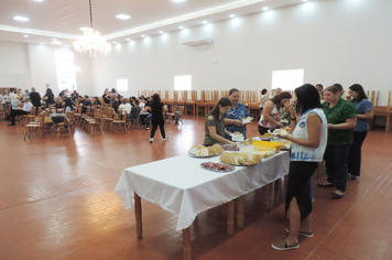 Foto - Palestra, Conhecimentos práticos da BNCC por meio da música abre Ano Letivo