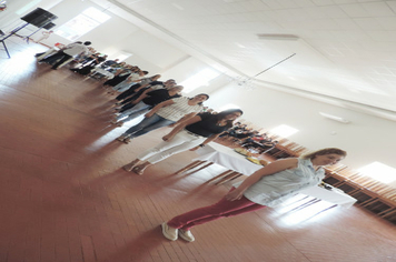 Foto - Palestra, Conhecimentos práticos da BNCC por meio da música abre Ano Letivo