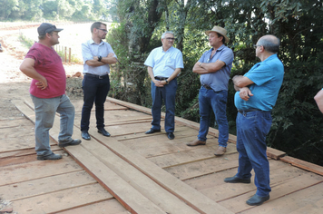 Foto - Parceria entre Pejuçara e Panambi revitaliza ponte na localidade de Pedreira