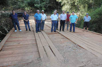 Foto - Parceria entre Pejuçara e Panambi revitaliza ponte na localidade de Pedreira