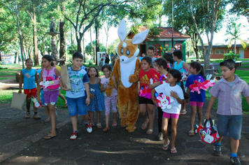 Foto - Páscoa: Criança Esperança