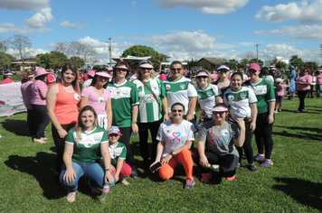 Foto - Passeio ciclístico do outubro rosa supera expectativas