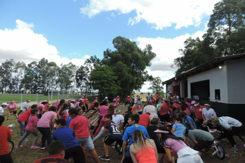 Foto - Passeio ciclístico do outubro rosa supera expectativas