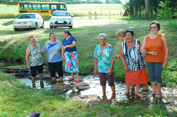 Foto - PASSEIO CULTURAL em Linha Pedreira