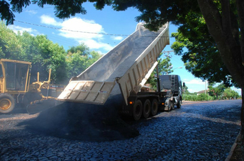 Foto - Pavimentação da rua Alcides Linassi