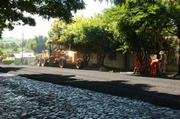 Foto - Pavimentação da rua Alcides Linassi