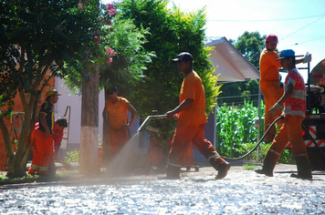 Foto - Pavimentação da rua Alcides Linassi