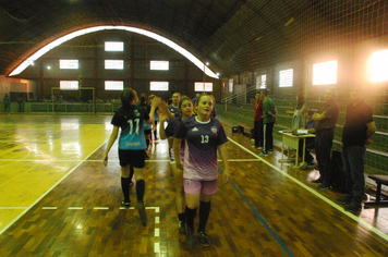 Foto - Pejuçara conquista quatro títulos na final do intermunicipal de futsal