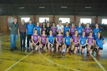 Foto - Pejuçara conquista quatro títulos na final do intermunicipal de futsal