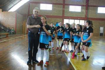 Foto - Pejuçara conquista quatro títulos na final do intermunicipal de futsal