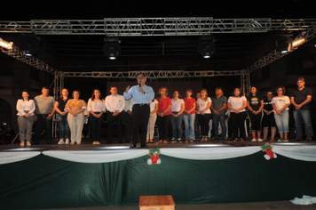 Foto - Pejuçara renova seus laços de fraternidade na abertura do Natal Iluminado