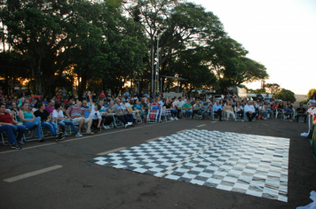 Foto - Pejuçara renova seus laços de fraternidade na abertura do Natal Iluminado