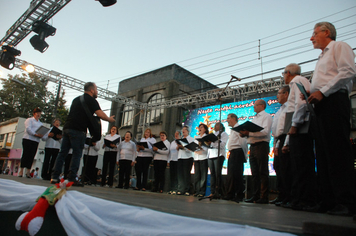 Foto - Pejuçara renova seus laços de fraternidade na abertura do Natal Iluminado