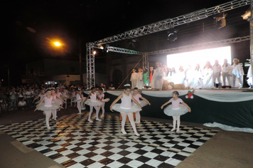 Foto - Pejuçara renova seus laços de fraternidade na abertura do Natal Iluminado