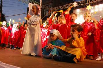 Foto - Pejuçara renova seus laços de fraternidade na abertura do Natal Iluminado