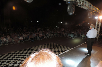 Foto - Pejuçara renova seus laços de fraternidade na abertura do Natal Iluminado