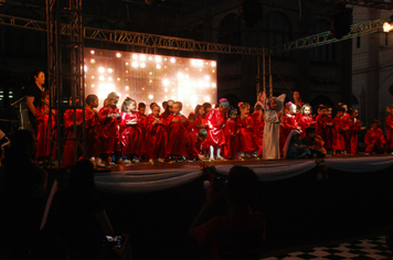 Foto - Pejuçara renova seus laços de fraternidade na abertura do Natal Iluminado