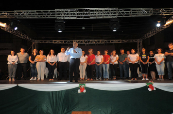 Foto - Pejuçara renova seus laços de fraternidade na abertura do Natal Iluminado