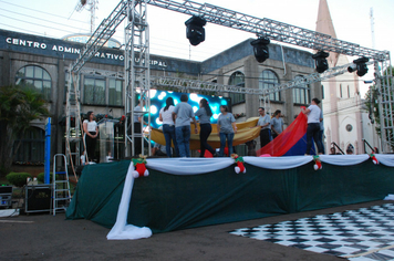 Foto - Pejuçara renova seus laços de fraternidade na abertura do Natal Iluminado