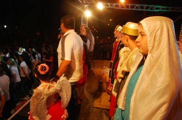 Foto - Pejuçara renova seus laços de fraternidade na abertura do Natal Iluminado