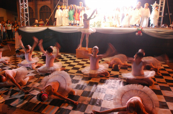 Foto - Pejuçara renova seus laços de fraternidade na abertura do Natal Iluminado