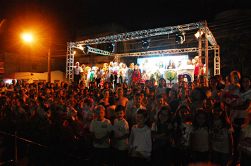 Foto - Pejuçara renova seus laços de fraternidade na abertura do Natal Iluminado