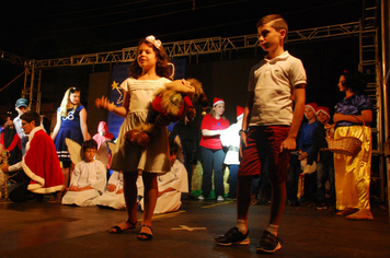 Foto - Pejuçara renova seus laços de fraternidade na abertura do Natal Iluminado