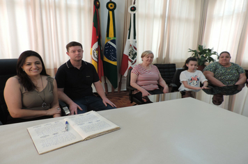 Foto - Prefeita em exercício diz que atuará com foco nas mulheres