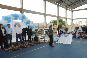 Foto - Prefeito entrega obra de quadra poliesportiva a comunidade da escola Pejuçara