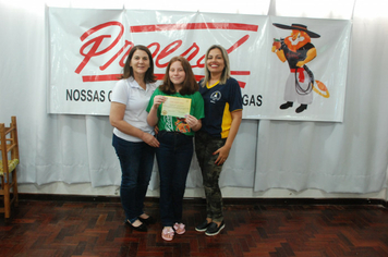 Foto - Prefeito participa de formatura do Proerd