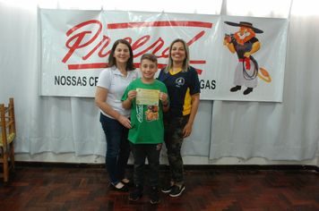 Foto - Prefeito participa de formatura do Proerd