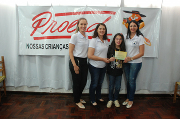 Foto - Prefeito participa de formatura do Proerd