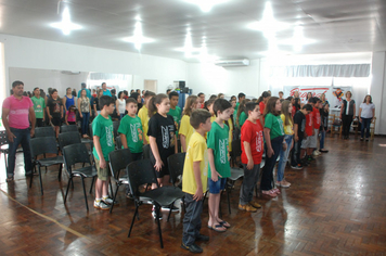 Foto - Prefeito participa de formatura do Proerd