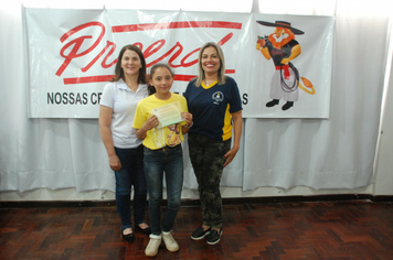 Foto - Prefeito participa de formatura do Proerd