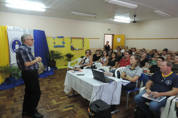 Foto - Prefeito participa de reuniões de abertura do ano letivo na EMP, EMEI E CEPIB